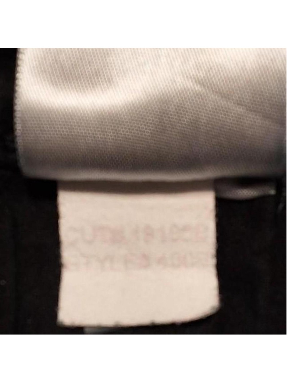 Not Your Daughter's black jeans, size 4 lift Tuck technology straight leg - Picture 7 of 8